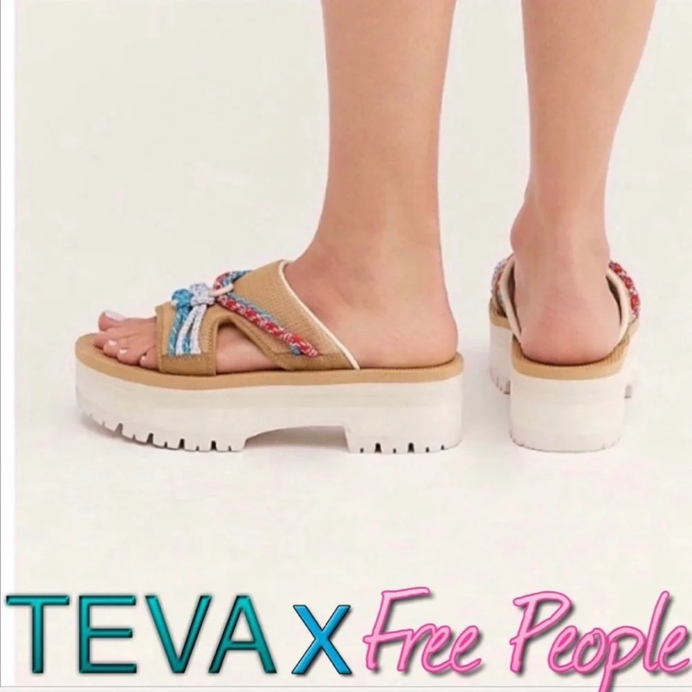 TEVA X Free People Indio Carabiner Slide Sandal EUC US9 EURO40 - Picture 2 of 12